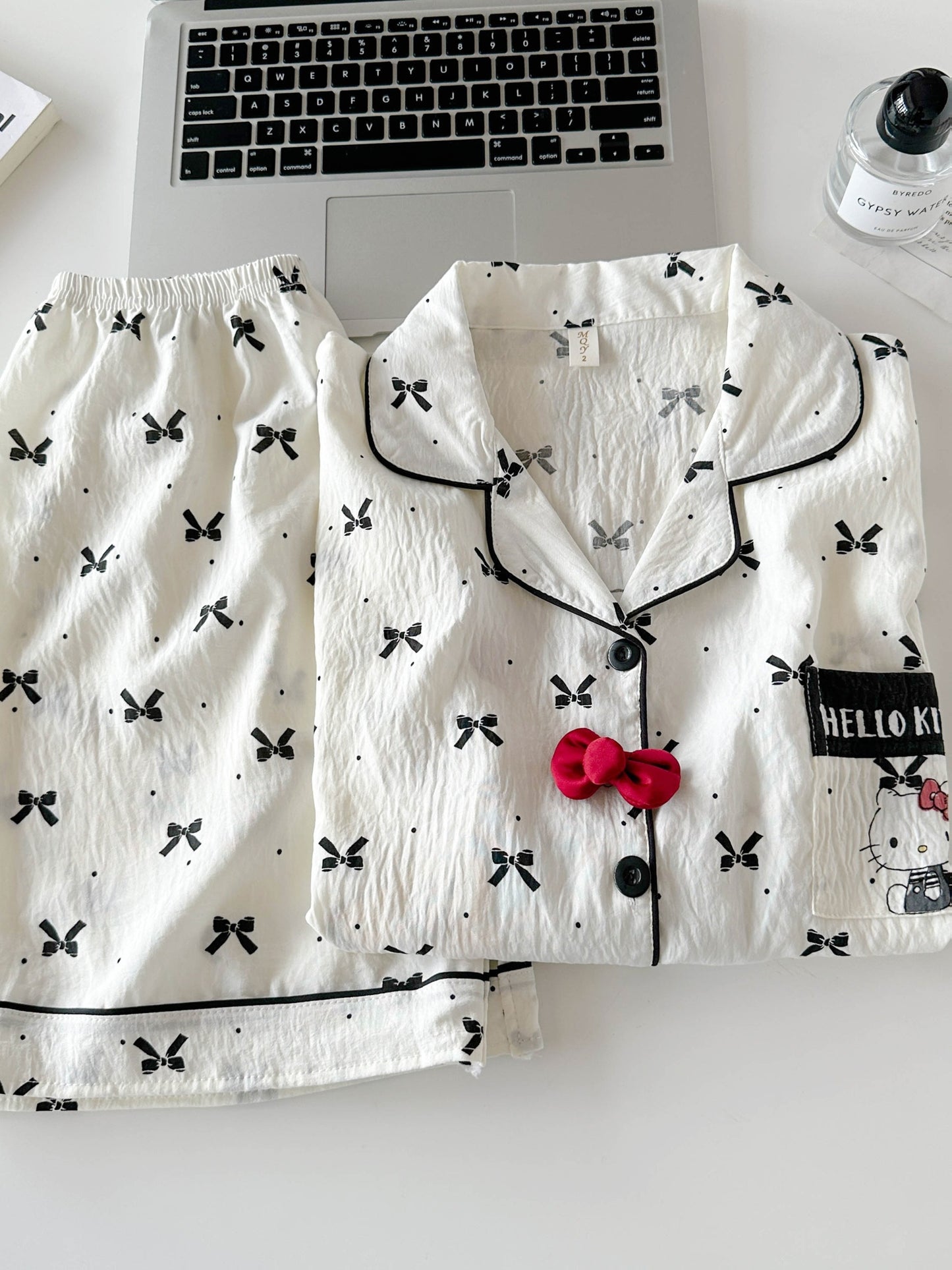 Bow Charm 3-Piece Cotton Pajama Set 🎀✨ – Shirt, Shorts & Pants