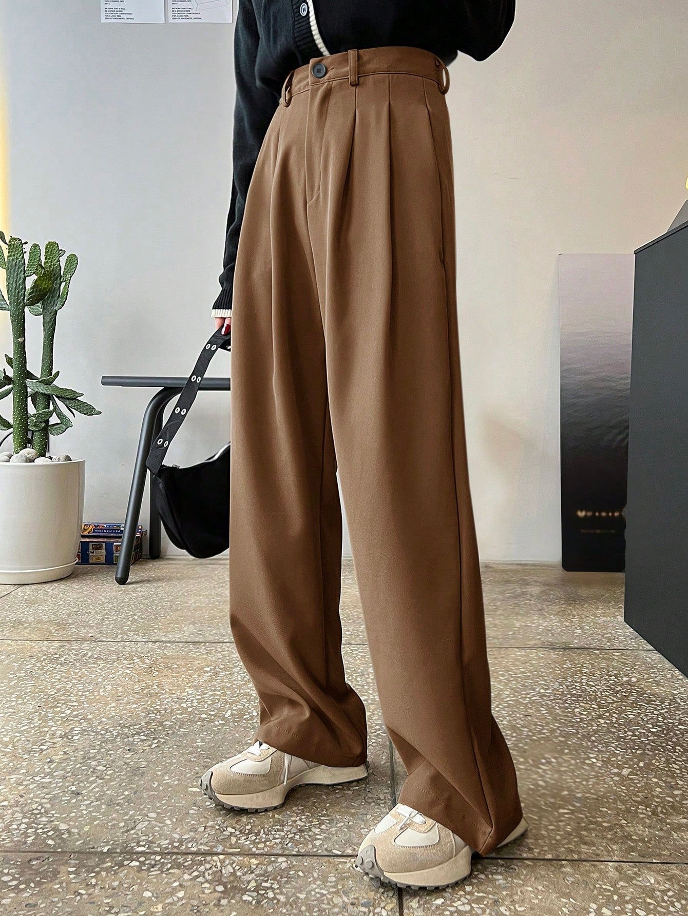 Clean Fit Cocoa Wide-Leg Trousers 🤎
