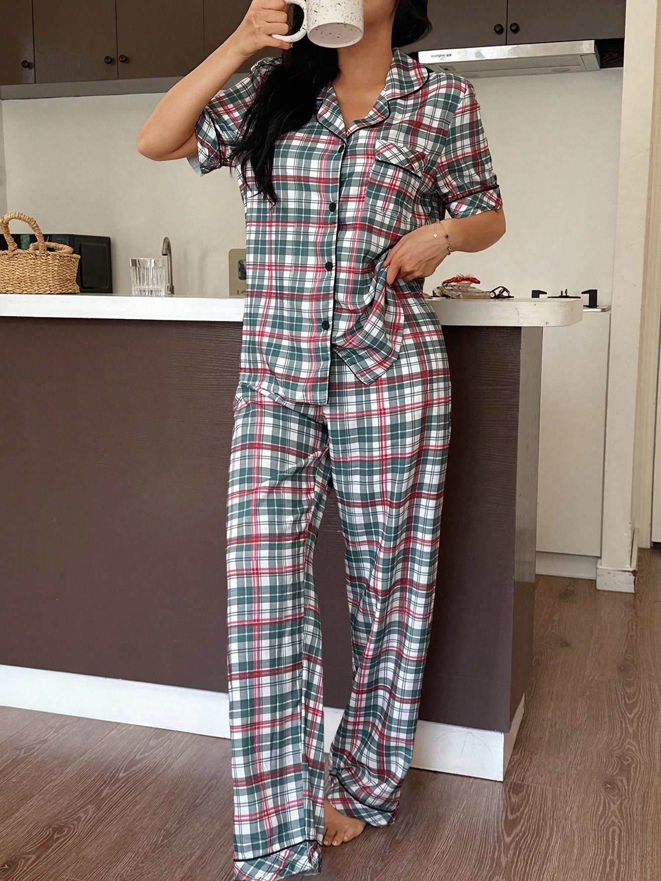 Classic Check Lounge Pajama Set 🧵✨