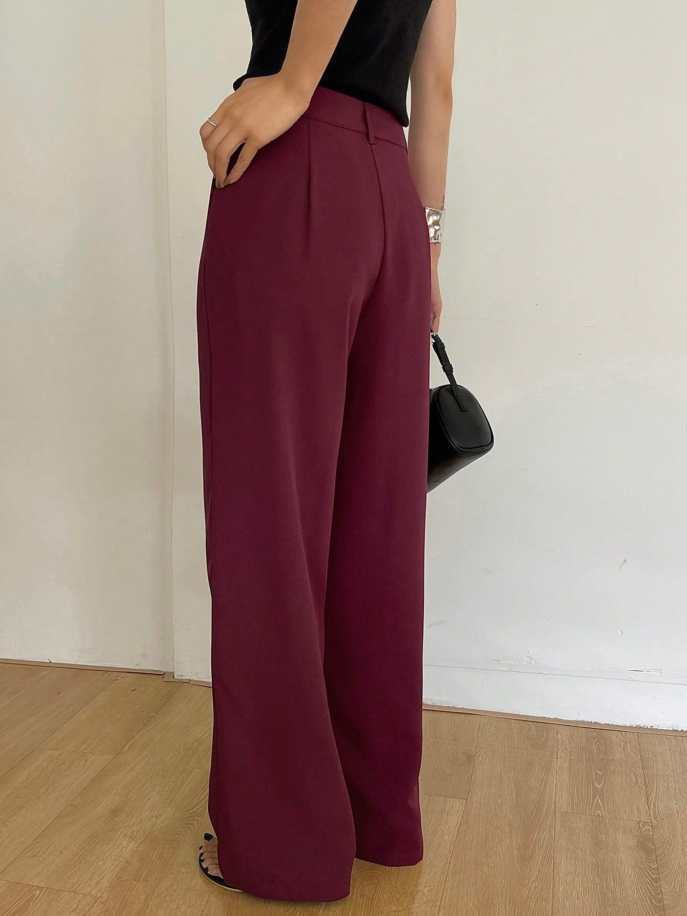 Rich Girl Energy Wide-Leg Trousers 💅